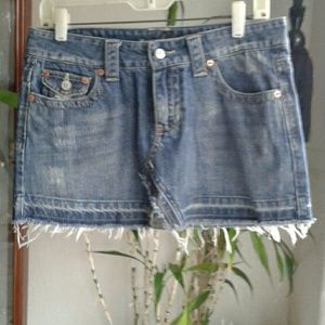 REFUGE PREMIUM JEANS DISTRESSED MINI SKIRT